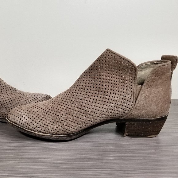 BP. Faren Bootie, Taupe Suede, Womens Size 6.5 M - Picture 6 of 10